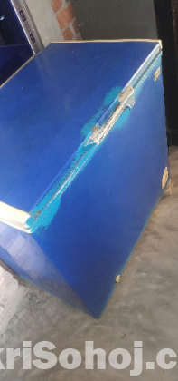 Deep fridge
